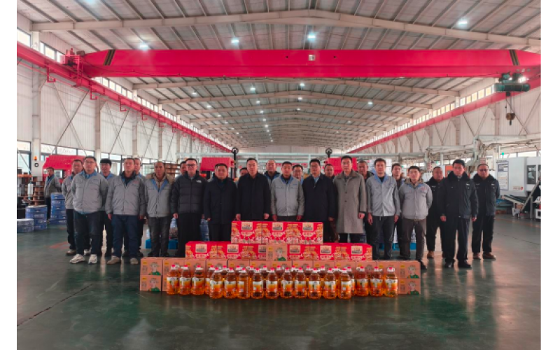 刘江海一行深入润农节水一线送温暖